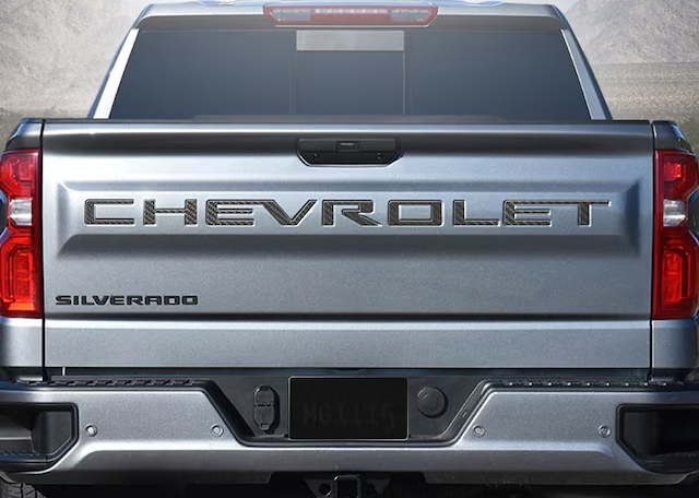 3-D Urethane CHEVROLET Tailgate Lettering in Carbon Fiber 19432564