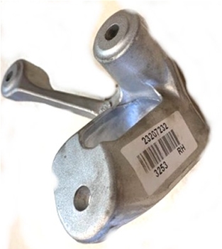 Bracket RH Engine Mount LT 23207232