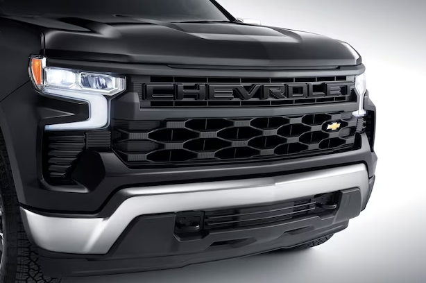 Grille in Black with Chevrolet Script Lettering in Gloss Black 84938575
